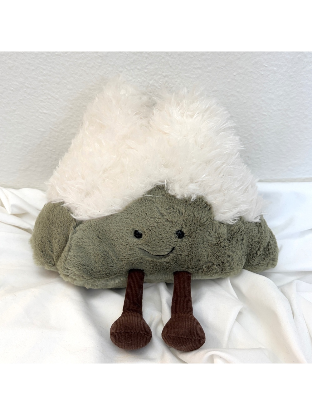 Jellycat Amuseables Mountain - BNWT